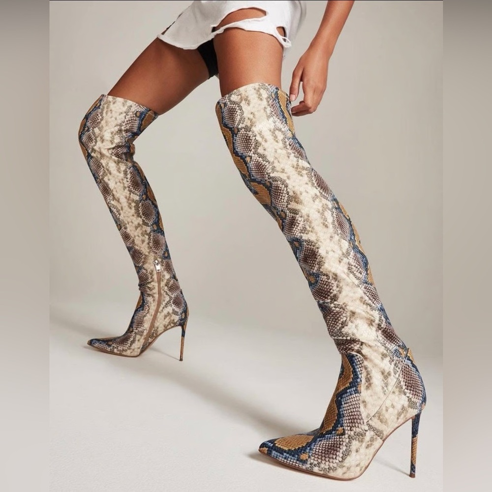 Steve Madden Snakeskin and Black Stiletto Boots - Picture 2 of 3